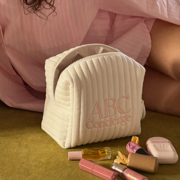 Классическая косметичка